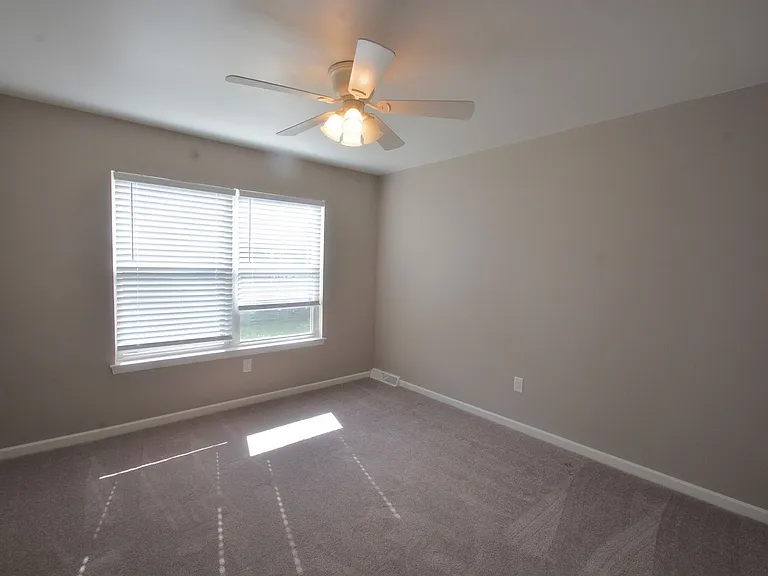 107 Redden Ln — Photo 19