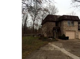1019 Harwich Ct #304, Rocky River, OH 44116