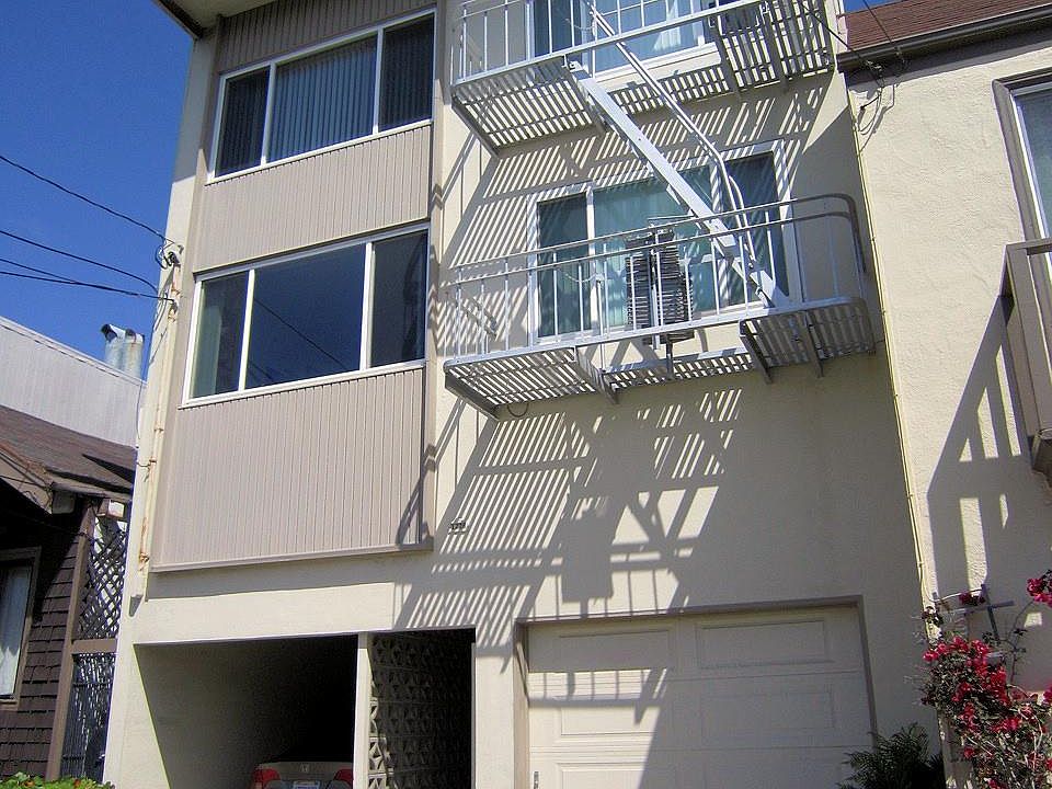 1st image of 1276 46th Ave APT 3