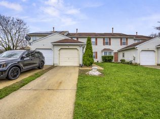 233 S Hill Dr, Westampton, NJ