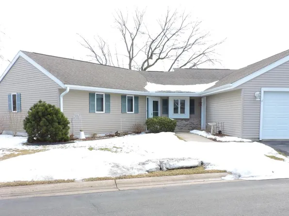 114 Oxford LANE, Cambridge, WI 53523