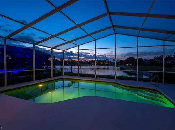 1526 Vintage Ln, Naples, FL 34104