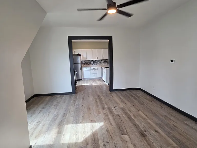 113 Sargent St #1 — Photo 2