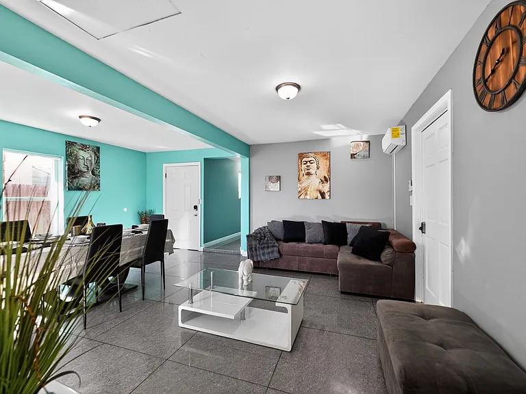 4045 C St — Photo 29