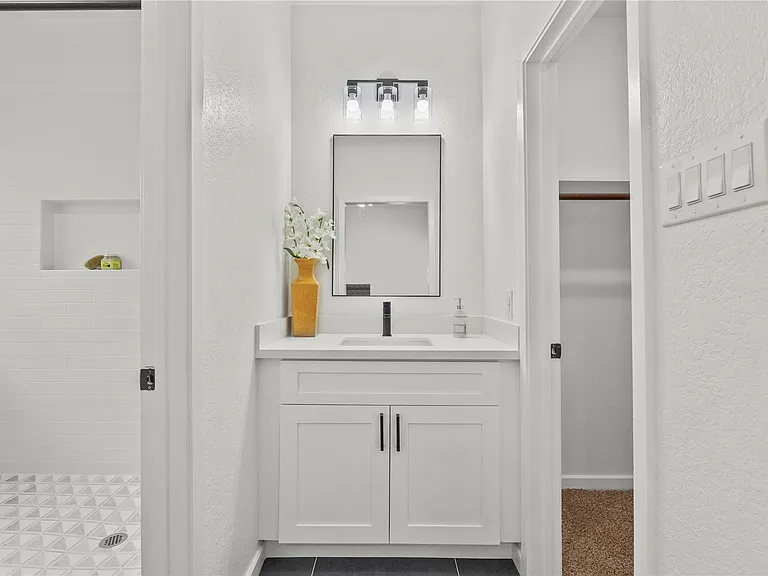 617 Prairie Ln — Photo 10