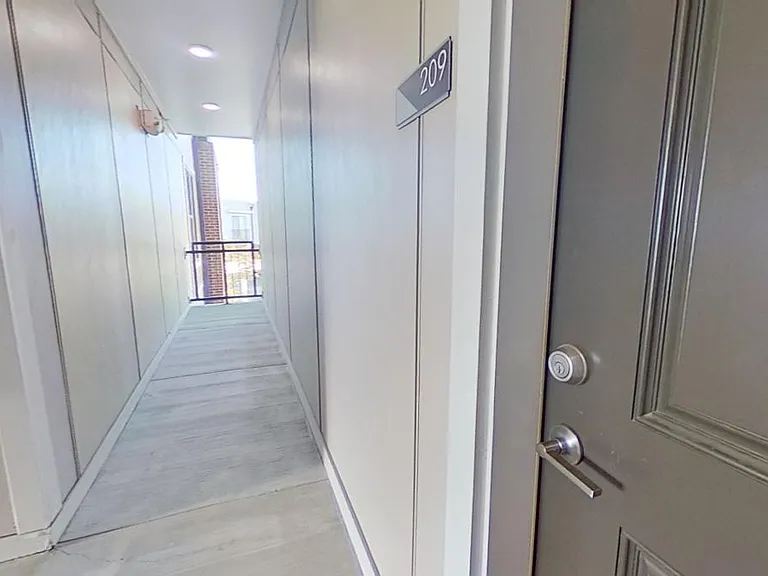 The Vue at Creve Coeur Apartments — Photo 93