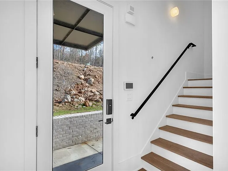 10965 Serenbe Ln — Photo 12