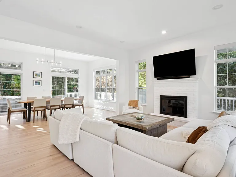5 Van Scoys Path E — Photo 6