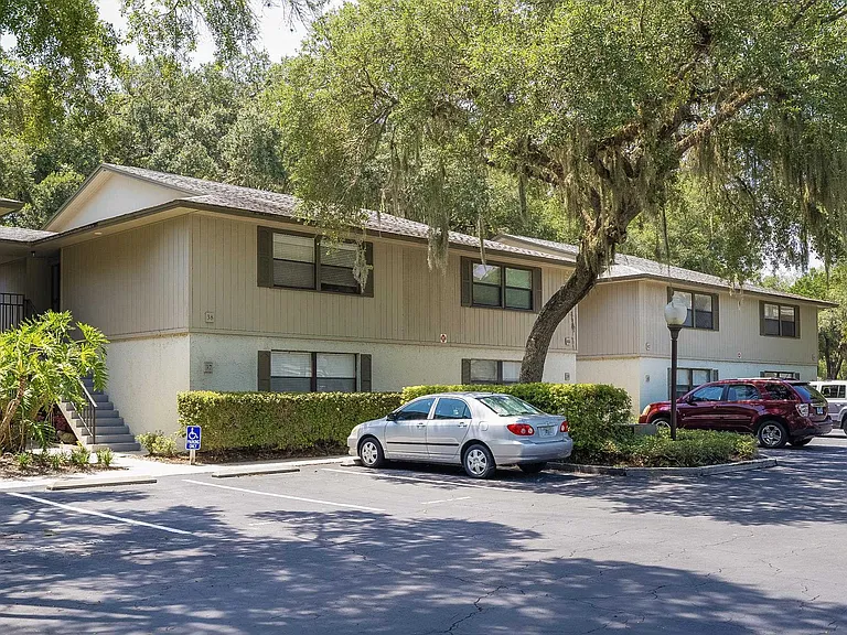 39 Alcira Ct — Photo 2