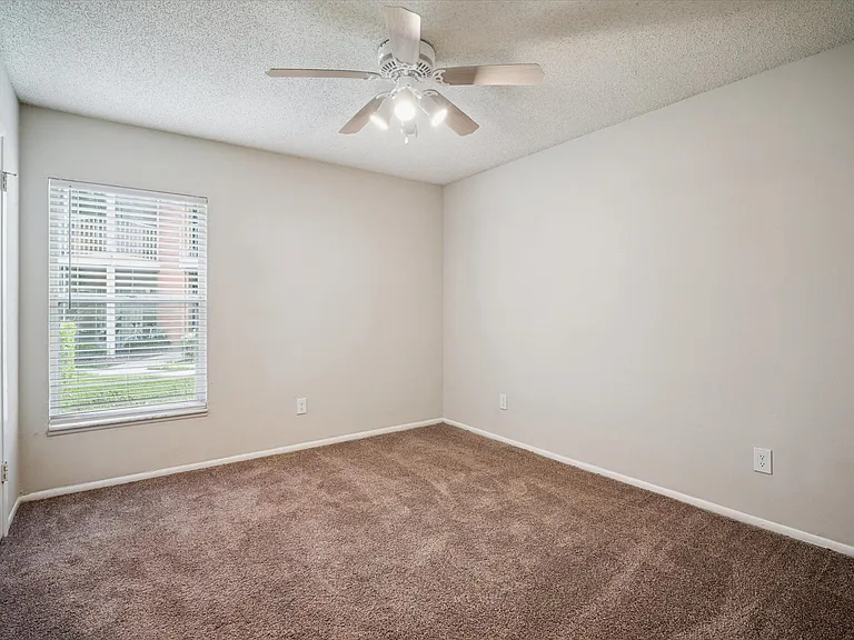 Latigo 27 — Photo 109