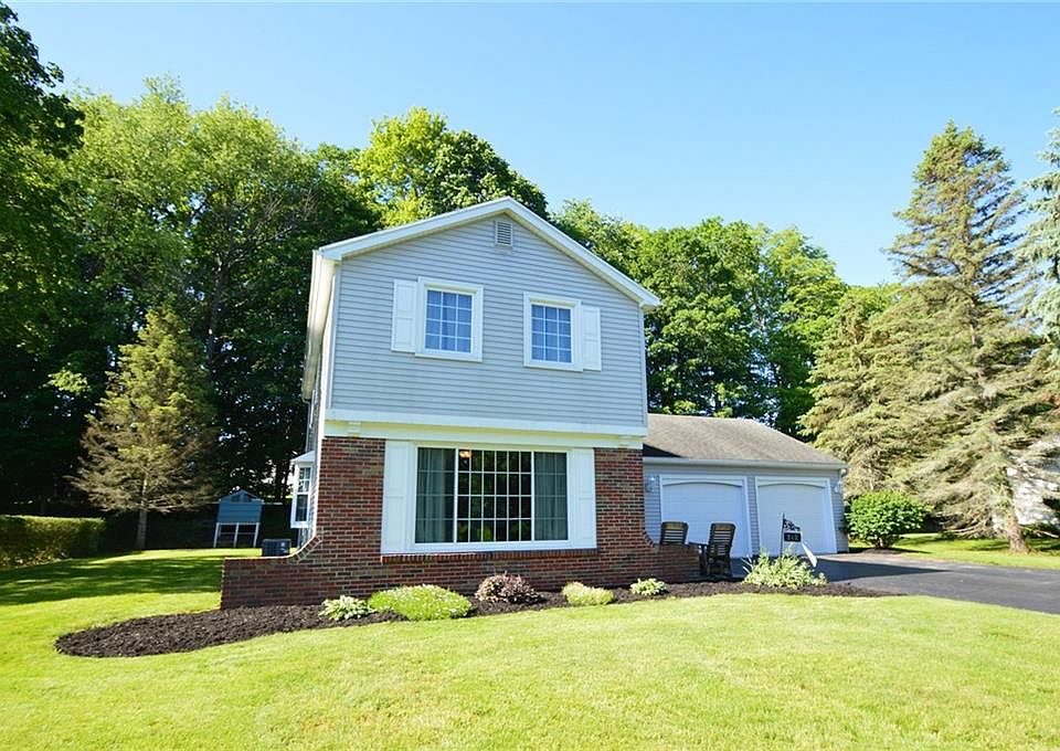 1st image of 212 Heather Ln