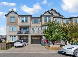 304 S Windstone Gdns SW, Airdrie, AB T4B3R5