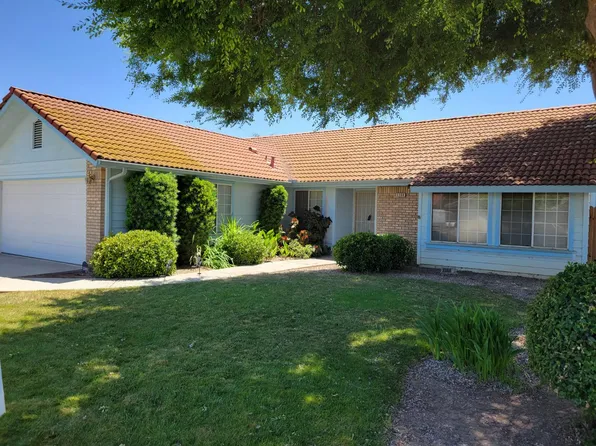 2368 Beechwood Way, Madera, CA 93637