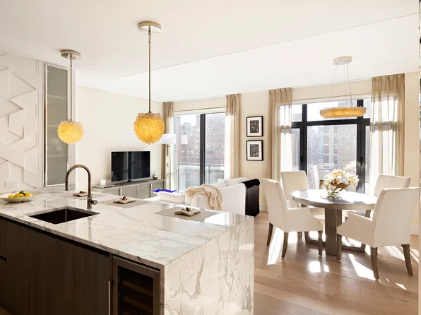 181 East 28th Street image 1 of 13