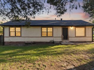 632 Bays Rd, Marshall, TX 75672