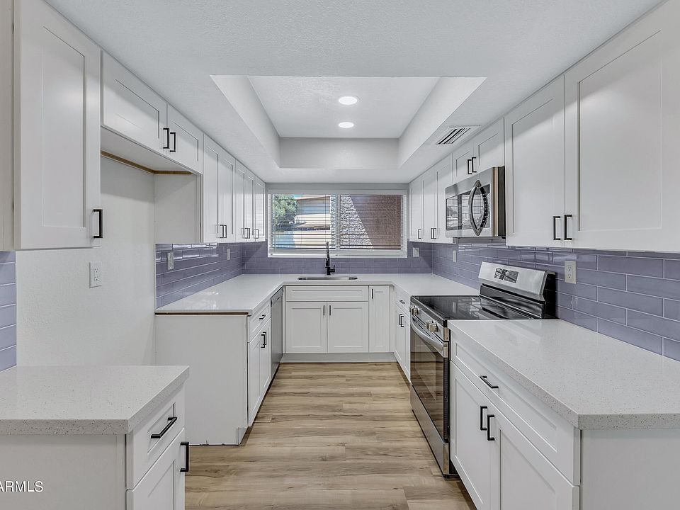 1st image of 13327 N 26TH Avenue