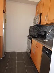 Sold by Washington Realty Corp.