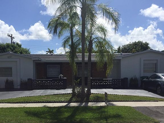 5th image of 20965 NE 19th Ct