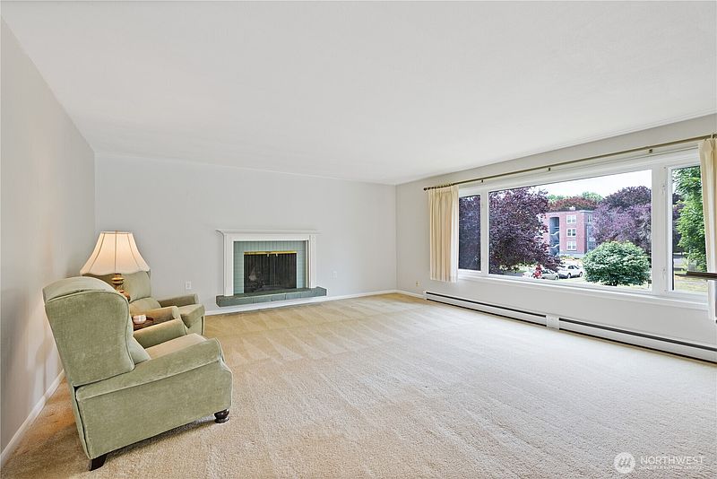 4th image of 1408 20th Avenue #B-1