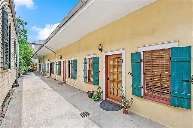 1024 Kerlerec St — Photo 7