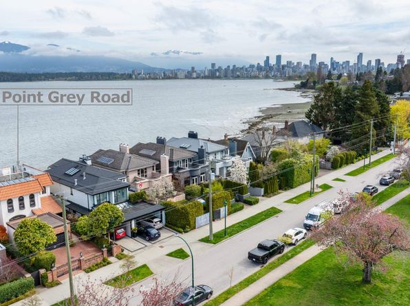 3167 Point Grey Rd, Vancouver, BC V6K 1B3