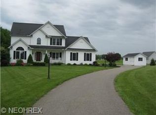 12175 Zrolka Dr, Huntsburg, OH 44046