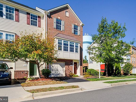 2nd image of 12771 Stone Lined Cir
