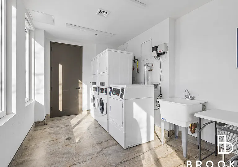 2258 Fulton St #806 — Photo 30