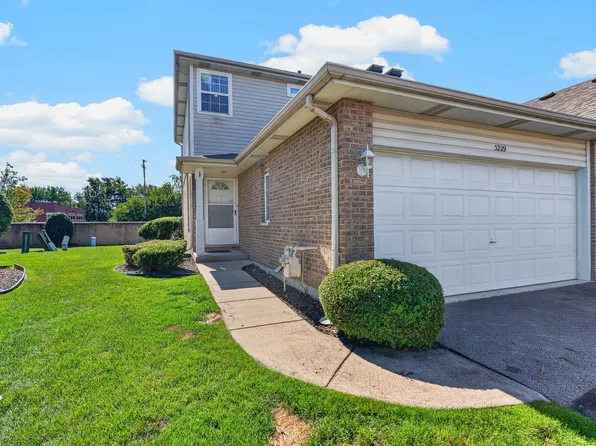5229 Mint Julip Dr, Alsip, IL 60803