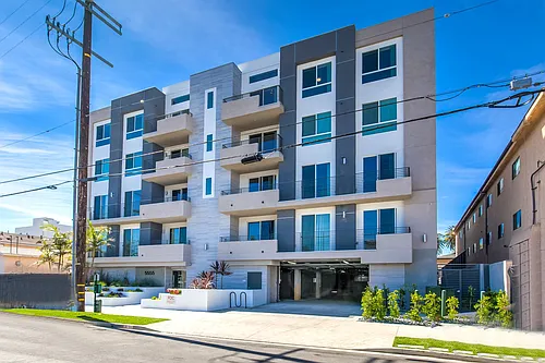NOHO 55 Luxury Living Photo 1