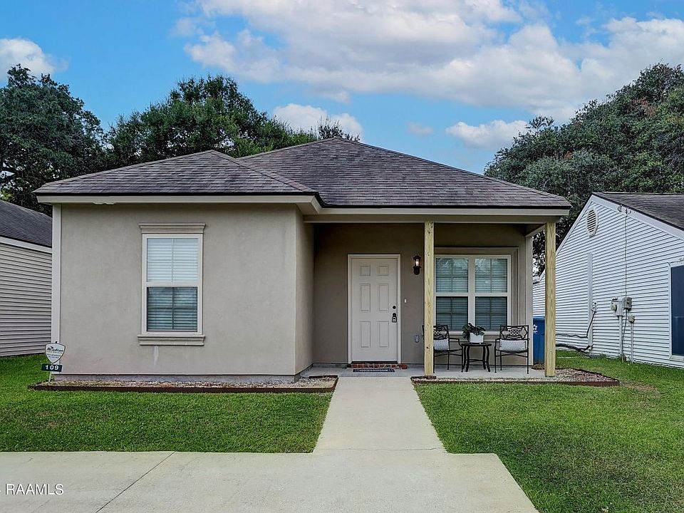 1st image of 109 Darlene Dr