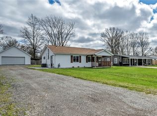12435 Avalon Dr, Grafton, OH 44044
