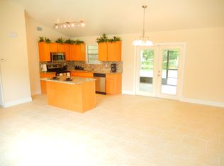 761 Darby Ave SW, Palm Bay, FL 32908
