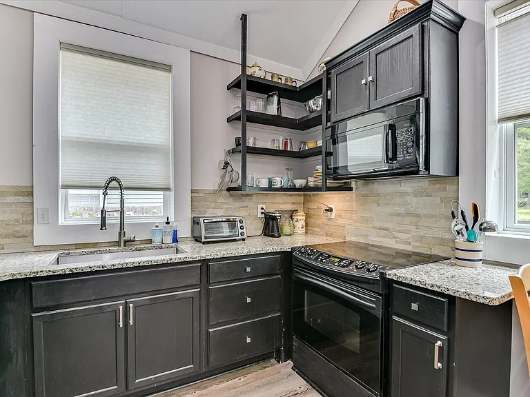 116 Edgefield Ave — Photo 14