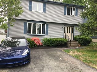 7 Ballou St, Cumberland, RI 02864