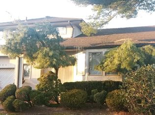 2449 Sycamore Ln, Bellmore, NY 11710