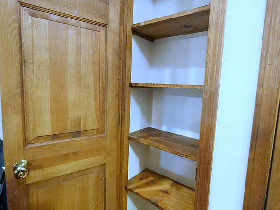 4th image of 1963 N Bissell St APT 2F