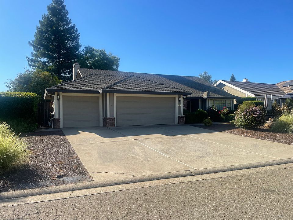 1st image of 1635 Wyndham Way