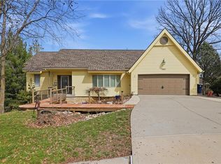 7815 N Adrian Ave, Kansas City, MO 64151