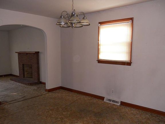 5th image of 1481 Claiborne St