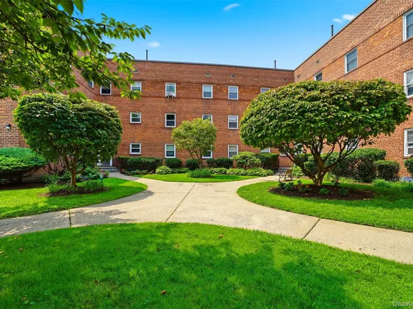 330 S Broadway #B11, Tarrytown, NY 10591