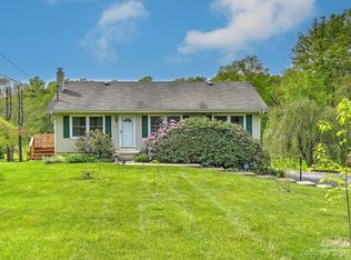 210 Pine Tree Ct, Candler, NC 28715