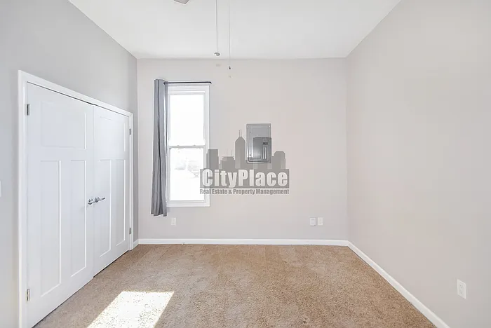 399 N Main St #2 — Photo 11
