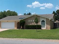 1st image of 8517 Crestview Dr