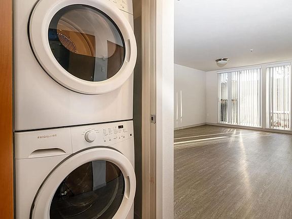 5th image of 12350 33rd Ave NE #205