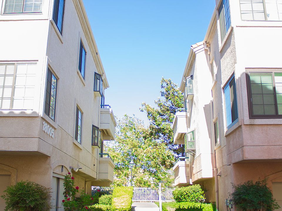1st image of 18005 Flynn Dr Unit 532