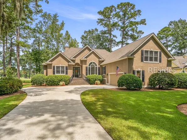 15 Longwood Dr, Okatie, SC 29909