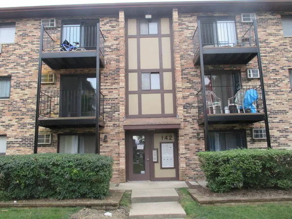 142 Klein Creek Ct APT C, Carol Stream, IL 60188