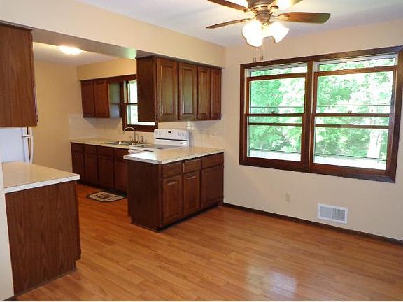 5th image of 2676 English St