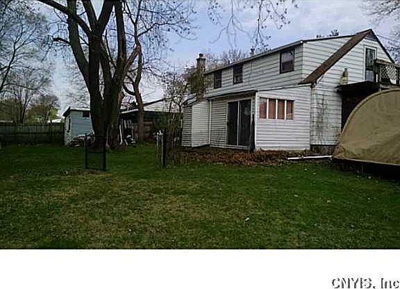 3rd image of 226 Lynnhaven Dr